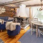 Loma-asunnot Savottakaemppae By Interhome Luosto